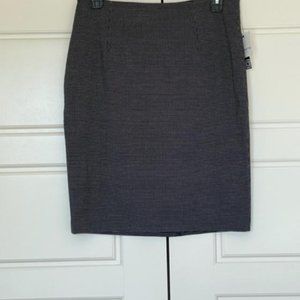 Liz Claiborne Black/White Tiny Polkadot Skirt, size14